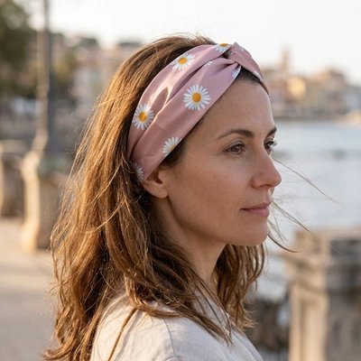 Bandeau cheveux femme rose à motifs marguerites style bohème