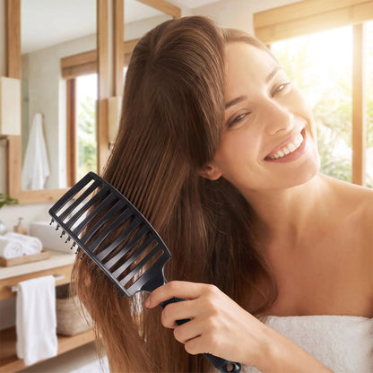 Brosse-à-cheveux-noir-douceur-quotidien.