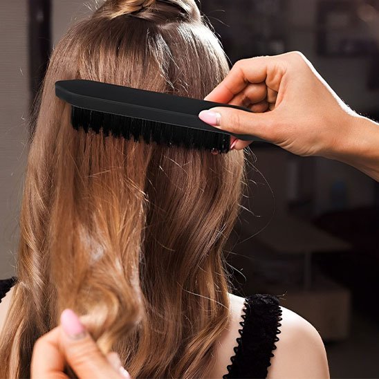 Brosse cheveux rectangulaire manche ergonomique antidérapant